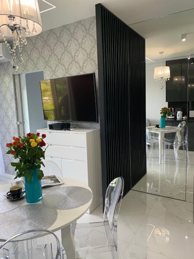 Luxury Apartment - 3 Lakes Katowice Esterno foto